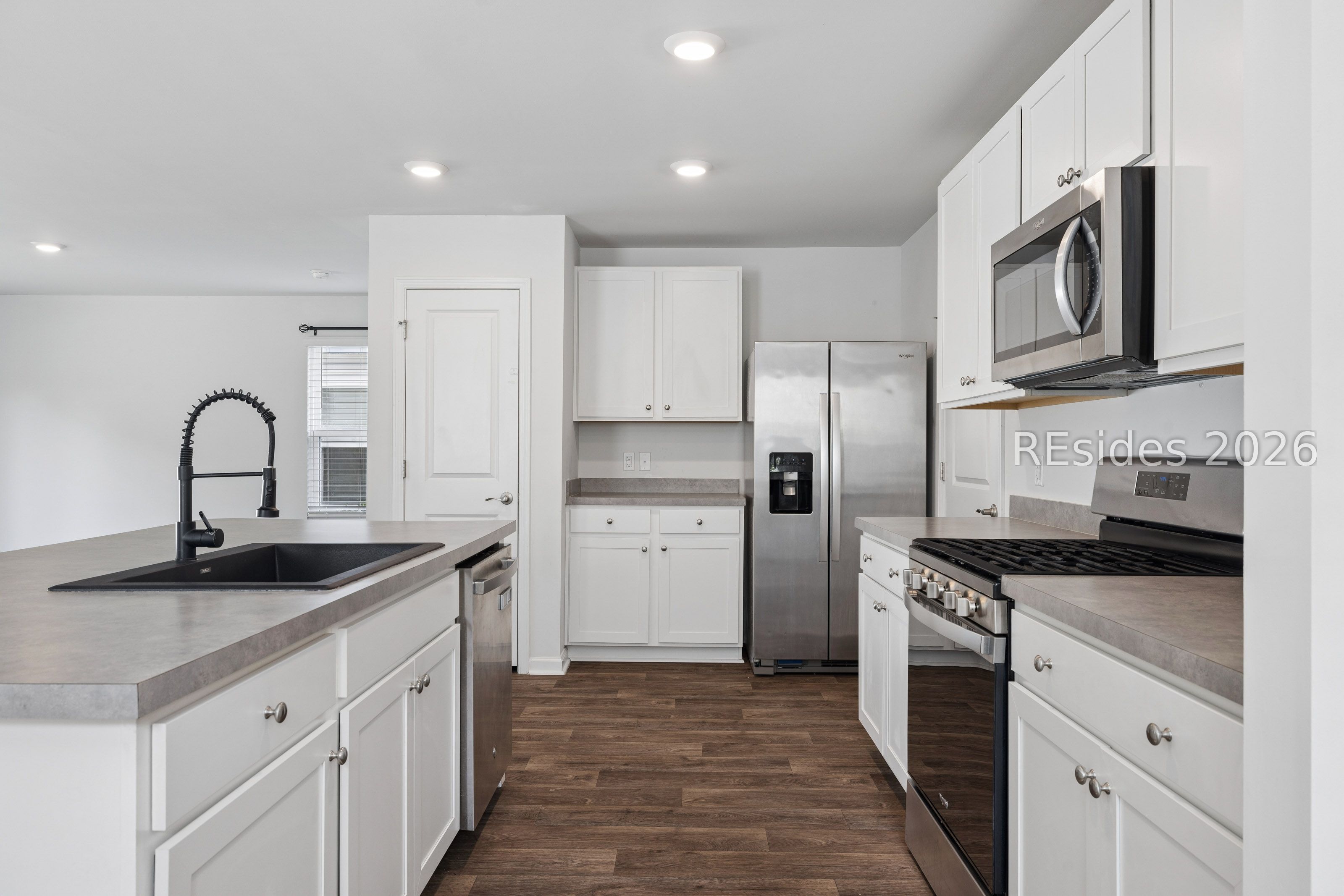 147 Auditorium Road Bluffton, SC 29909 - Photo 5 of 50 Gallery Image 5