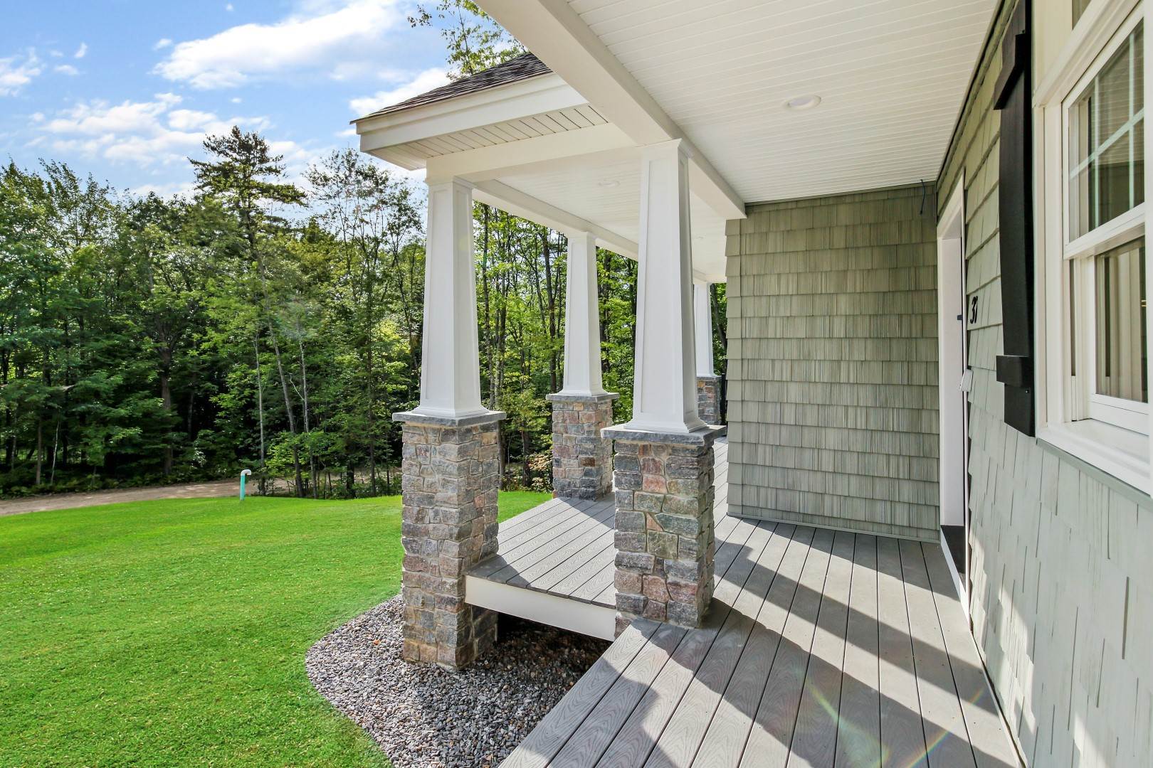 9 Glidden Road Gilford, NH 03249 - Photo 6 of 37