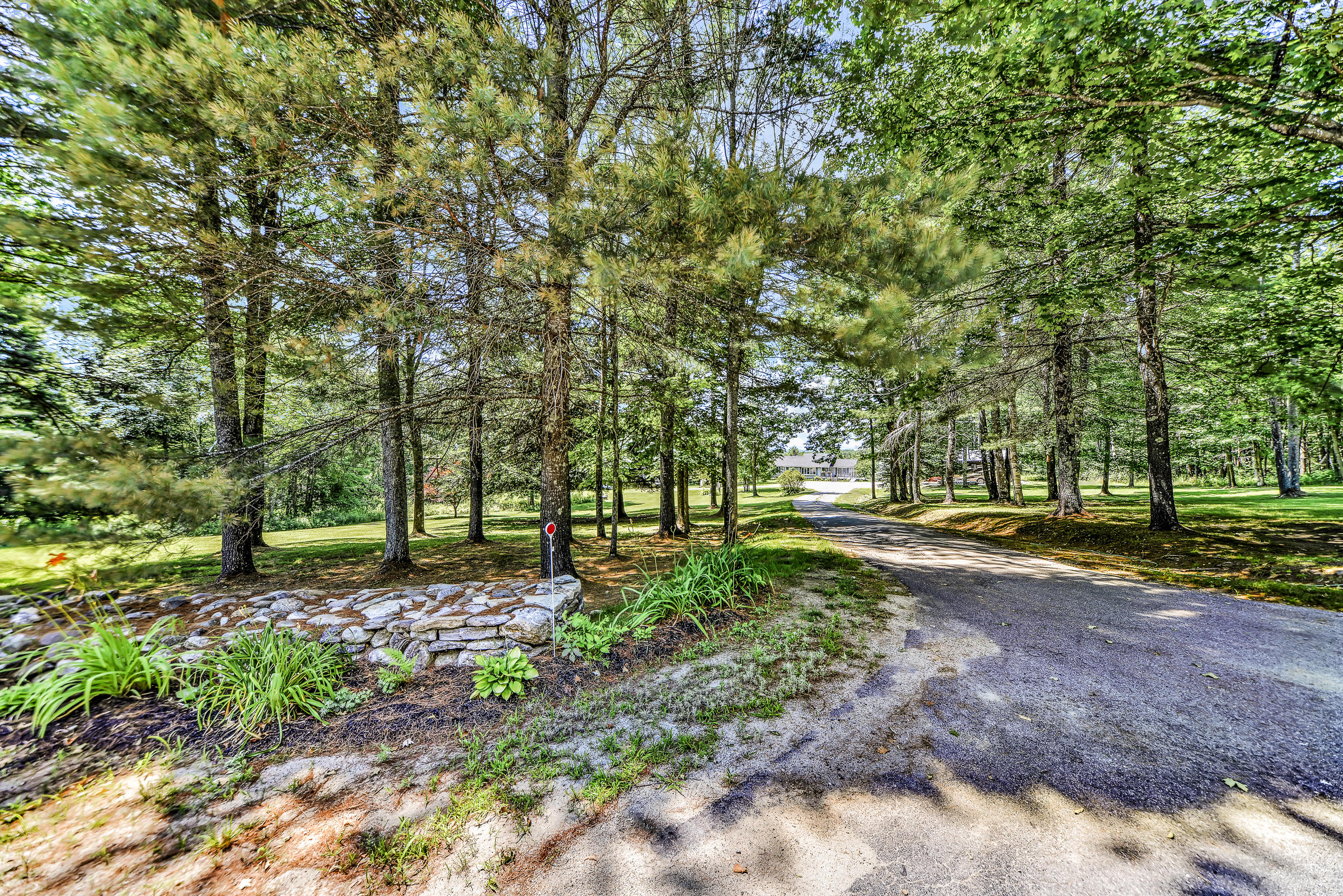 131 Christian Ridge Road Paris, ME 04281 - Photo 2 of 51 108059-1