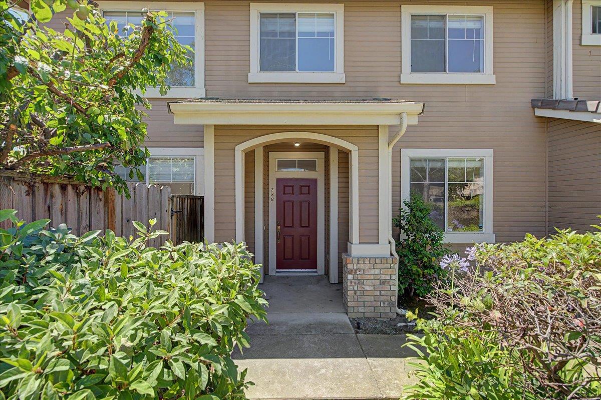288 Diamond Way Milpitas, CA 95035 - Photo 2 of 29