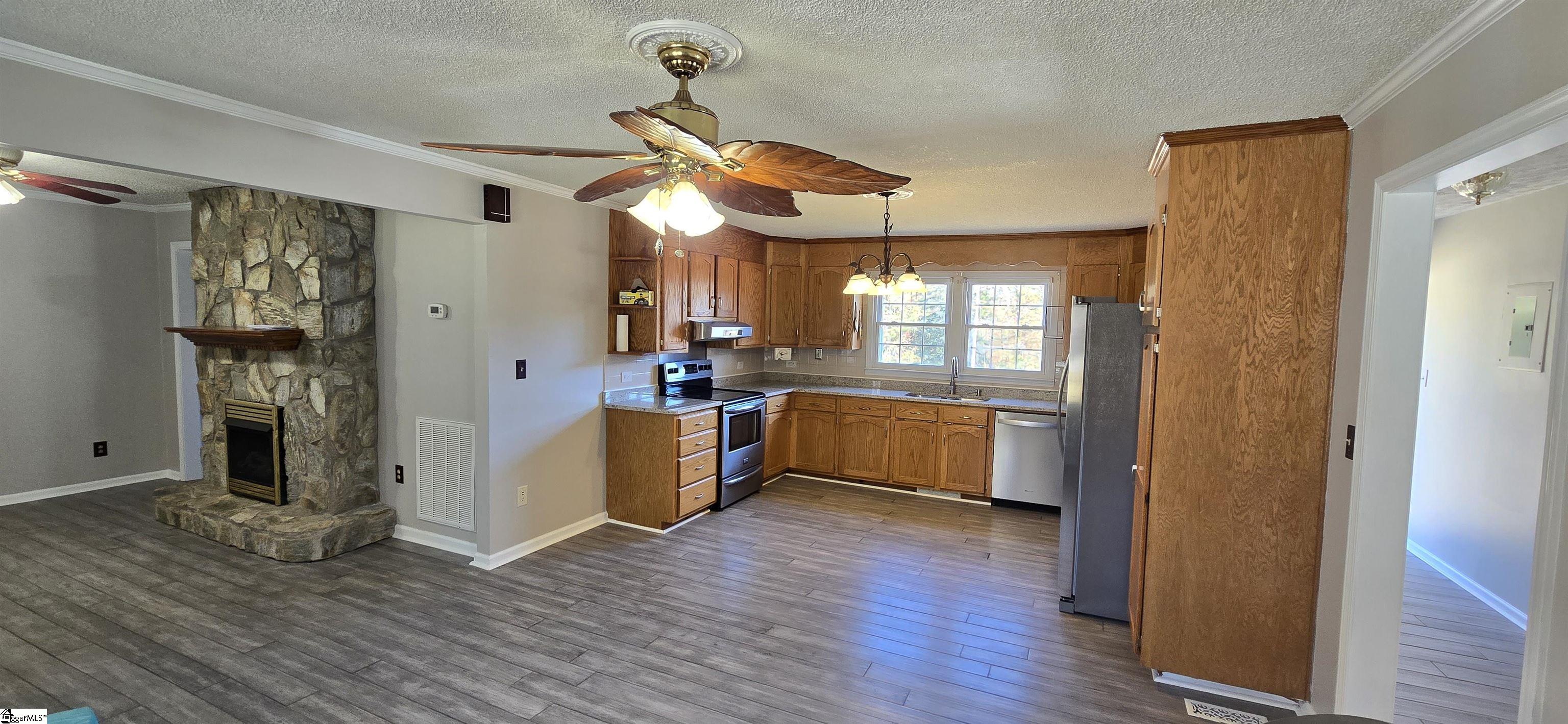 905 Pace Bridge Road Easley, SC 29640 - Photo 13 of 17