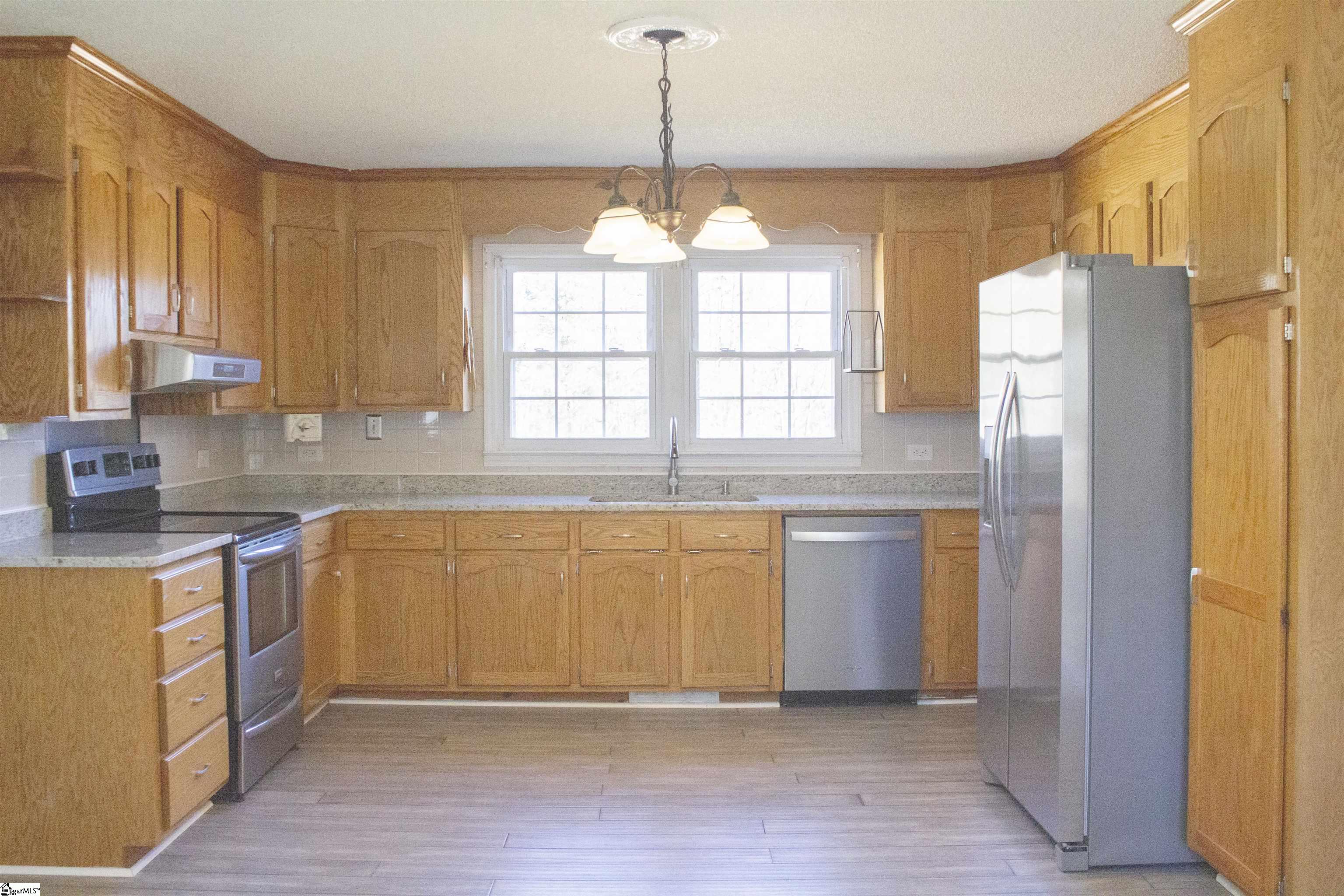 905 Pace Bridge Road Easley, SC 29640 - Photo 3 of 17