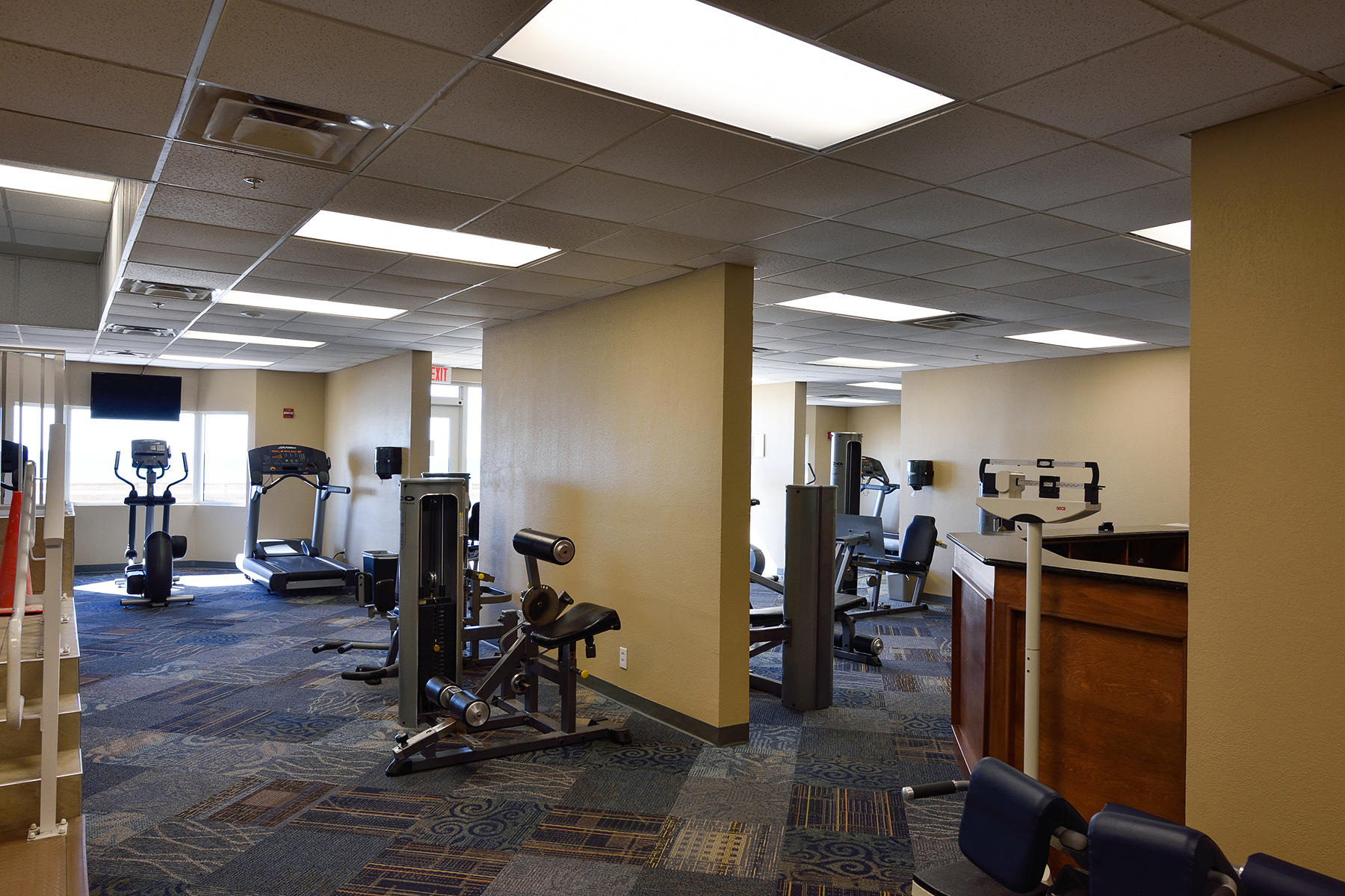 16819 Front Beach Road, Unit 1110 Panama City Beach, FL 32413 - Photo 31 of 34 a view of a room with gym equipment