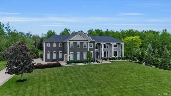 $2,455,000 | 29 Grand View Trail, Orchard Park, NY 14127