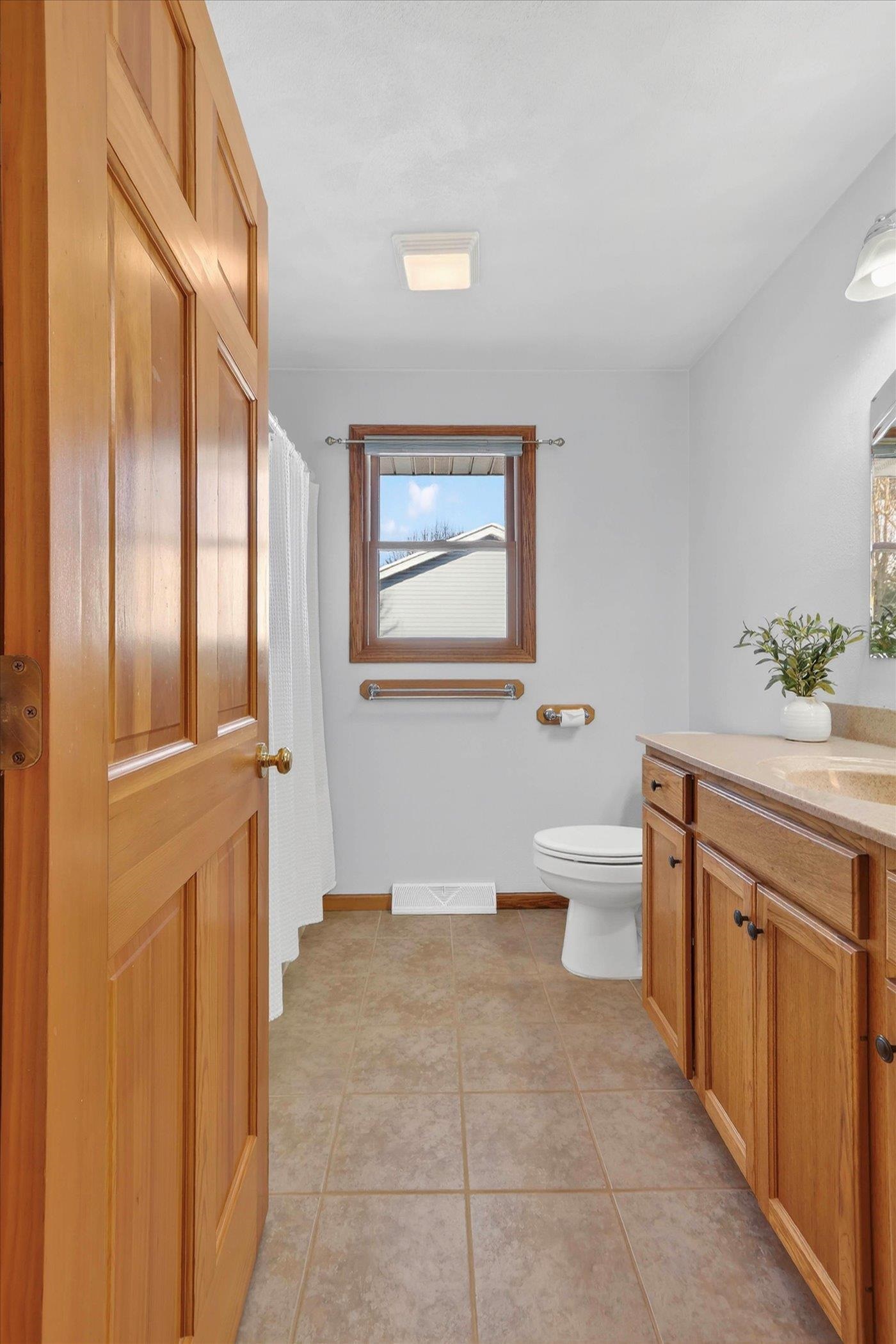 60 Spruce Street Edgerton, WI 53534 - Photo 26 of 48