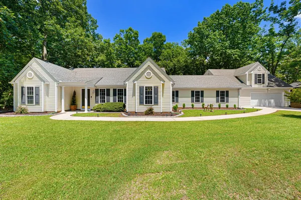 $489,900 | 204 Cheyenne Drive, Westminster, SC 29693