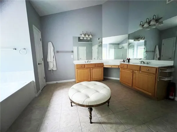 $4,950 | 7190 Belcrest Drive, Unit 19, Duluth, GA 30097