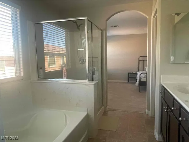 $1,960 | 242 Botanic Gardens Drive, Las Vegas, NV 89148