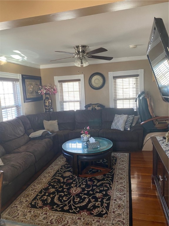 3140 Mendon Road Cumberland, RI 02864 - Photo 3 of 10 living room