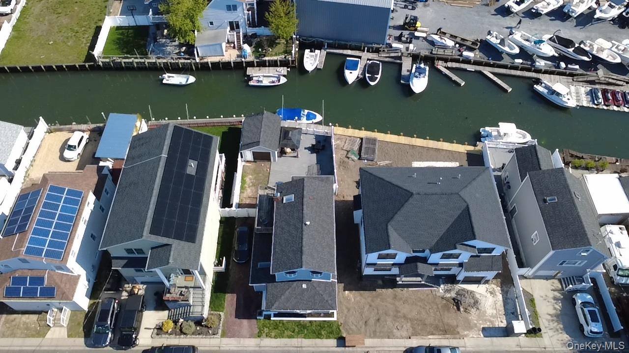 2845 Alder Road Bellmore, NY 11710 - Photo 24 of 25 Water front Home!