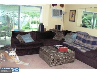 1 Hawk Road Levittown, PA 19056 - Photo 5 of 10 Gallery Image 5