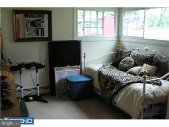 1 Hawk Road Levittown, PA 19056 - Photo 6 of 10 Gallery Image 6