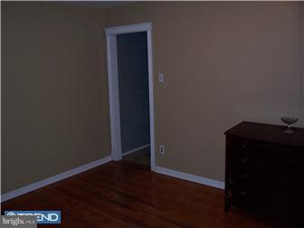 6909 Clinton Road Upper Darby, PA 19082 - Photo 6 of 6