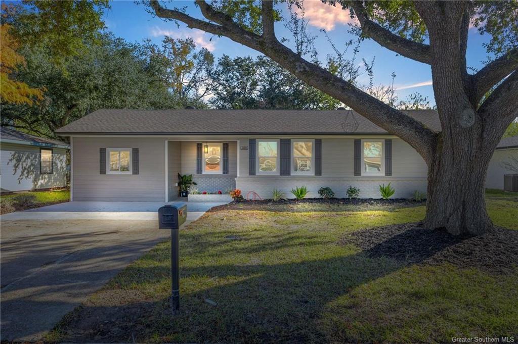 309 Mathilda Drive Sulphur, LA 70663 - Photo 2 of 16 Gallery Image 2