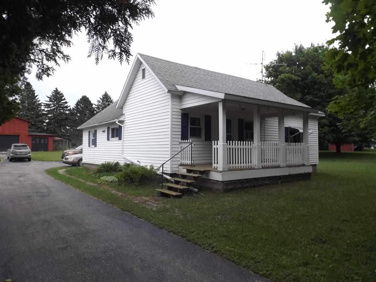 11453 South Lacore Road Empire, MI 49630 - Photo 1 of 26 1791971.JPG