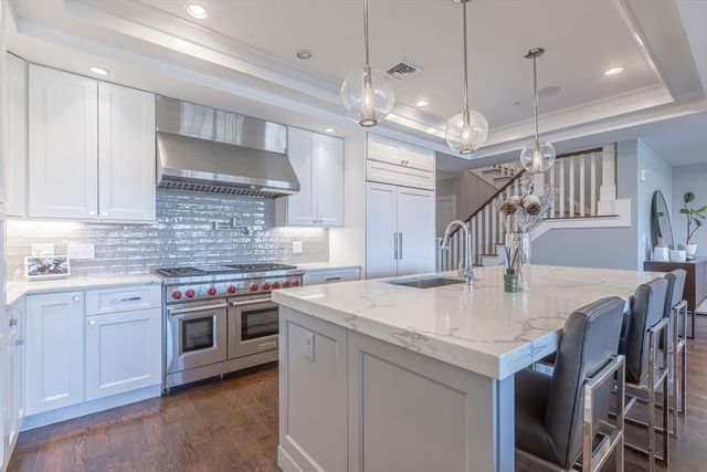 $2,725,000 | 35 Farragut Road, Unit 3, Boston, MA 02127