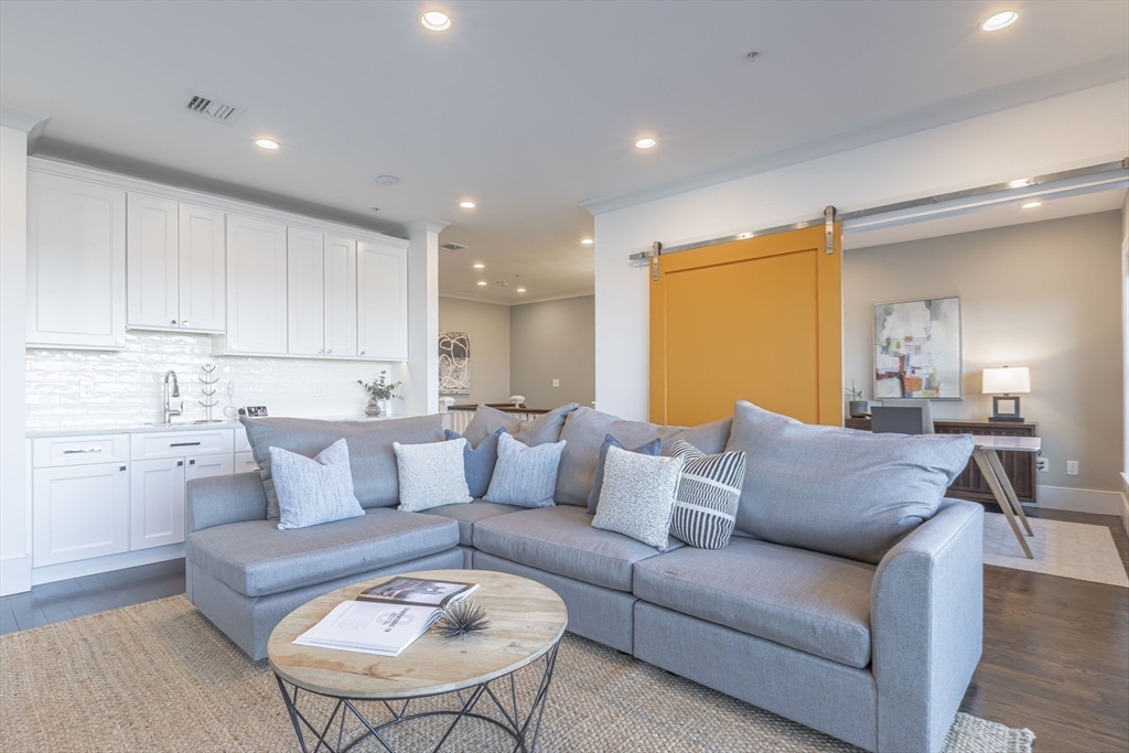 35 Farragut Road, Unit 3 Boston, MA 02127 - Photo 33 of 40 Gallery Image 33
