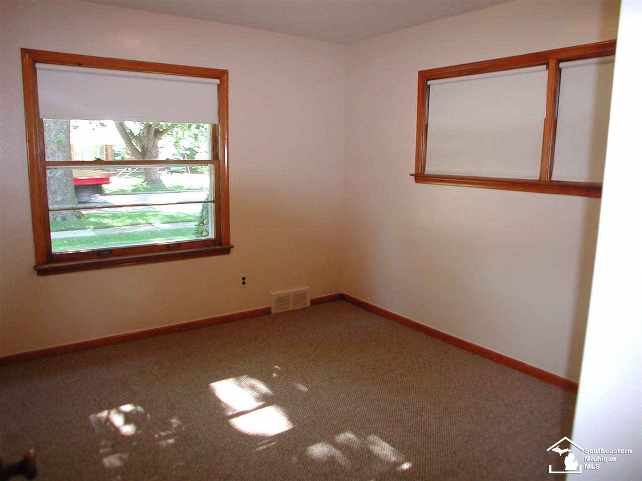 9241 Reeck Road Allen Park, MI 48101 - Photo 13 of 13