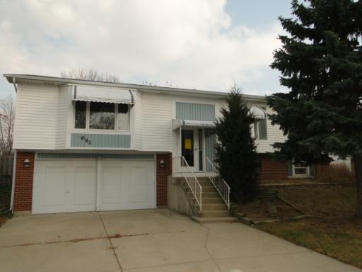641 Sheffield Lane Bolingbrook, IL 60440 - Photo 1 of 1