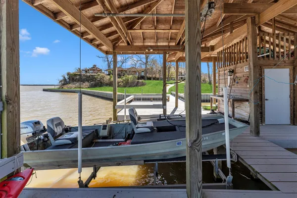 $1,999,999 | 20433 Doral Drive, Point Blank, TX 77364