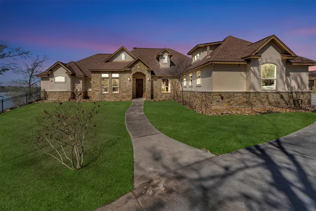 $1,999,999 | 20433 Doral Drive, Point Blank, TX 77364