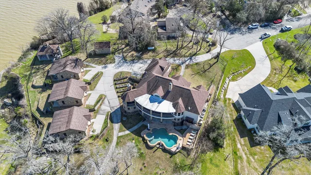 $1,999,999 | 20433 Doral Drive, Point Blank, TX 77364