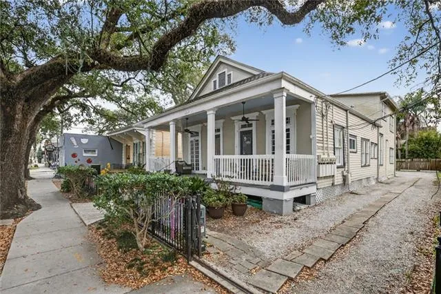 $259,000 | 4808 Magazine Street, Unit D, New Orleans, LA 70115