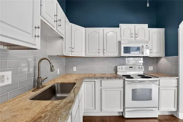 $239,000 | 4808 Magazine Street, Unit D, New Orleans, LA 70115