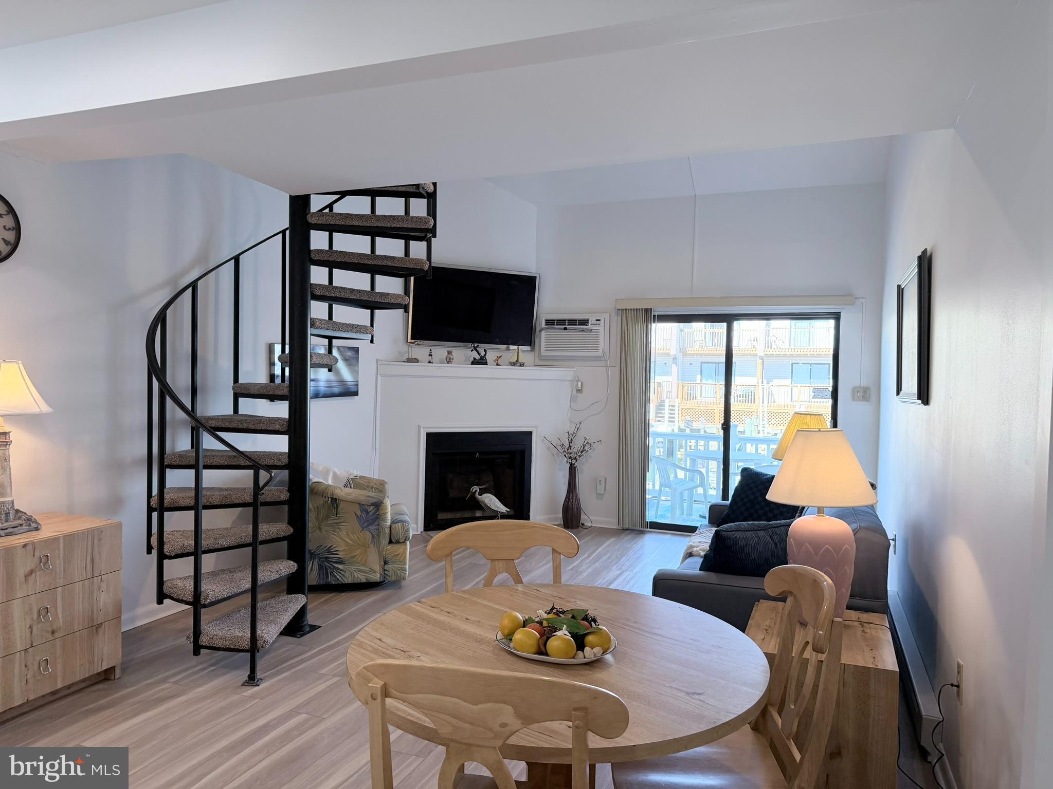 616 Salt Spray Road, Unit 6 Ocean City, MD 21842 - Photo 4 of 22