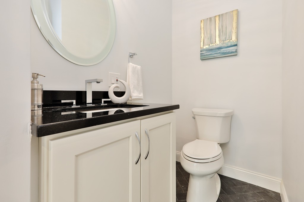 8 Hamilton Road, Unit 1 Somerville, MA 02144 - Photo 13 of 30