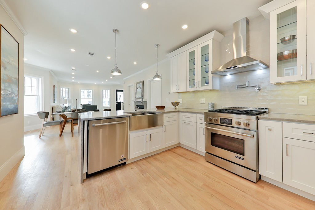 8 Hamilton Road, Unit 1 Somerville, MA 02144 - Photo 16 of 30