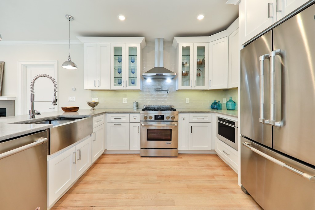 8 Hamilton Road, Unit 1 Somerville, MA 02144 - Photo 8 of 30