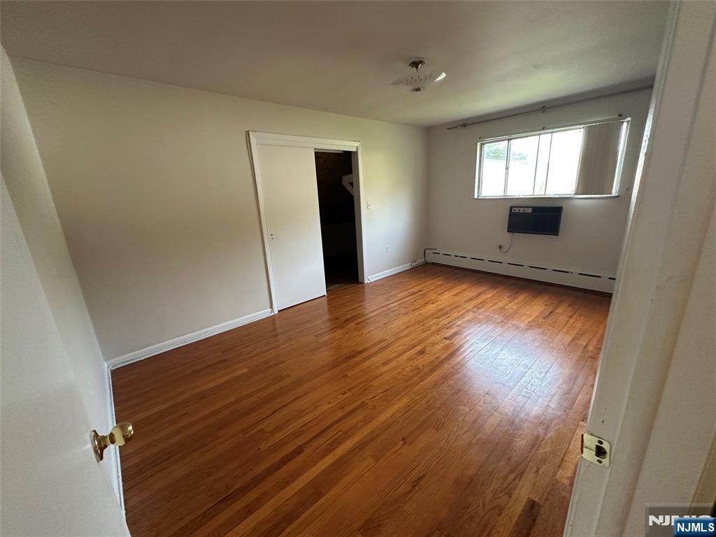 510 Studio Road, Unit 2 Ridgefield, NJ 07657 - Photo 9 of 10