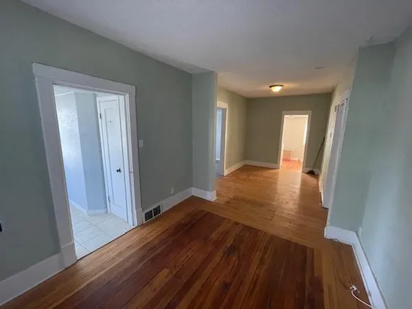 $119,900 | 615 14th Street Northeast, Austin, MN 55912