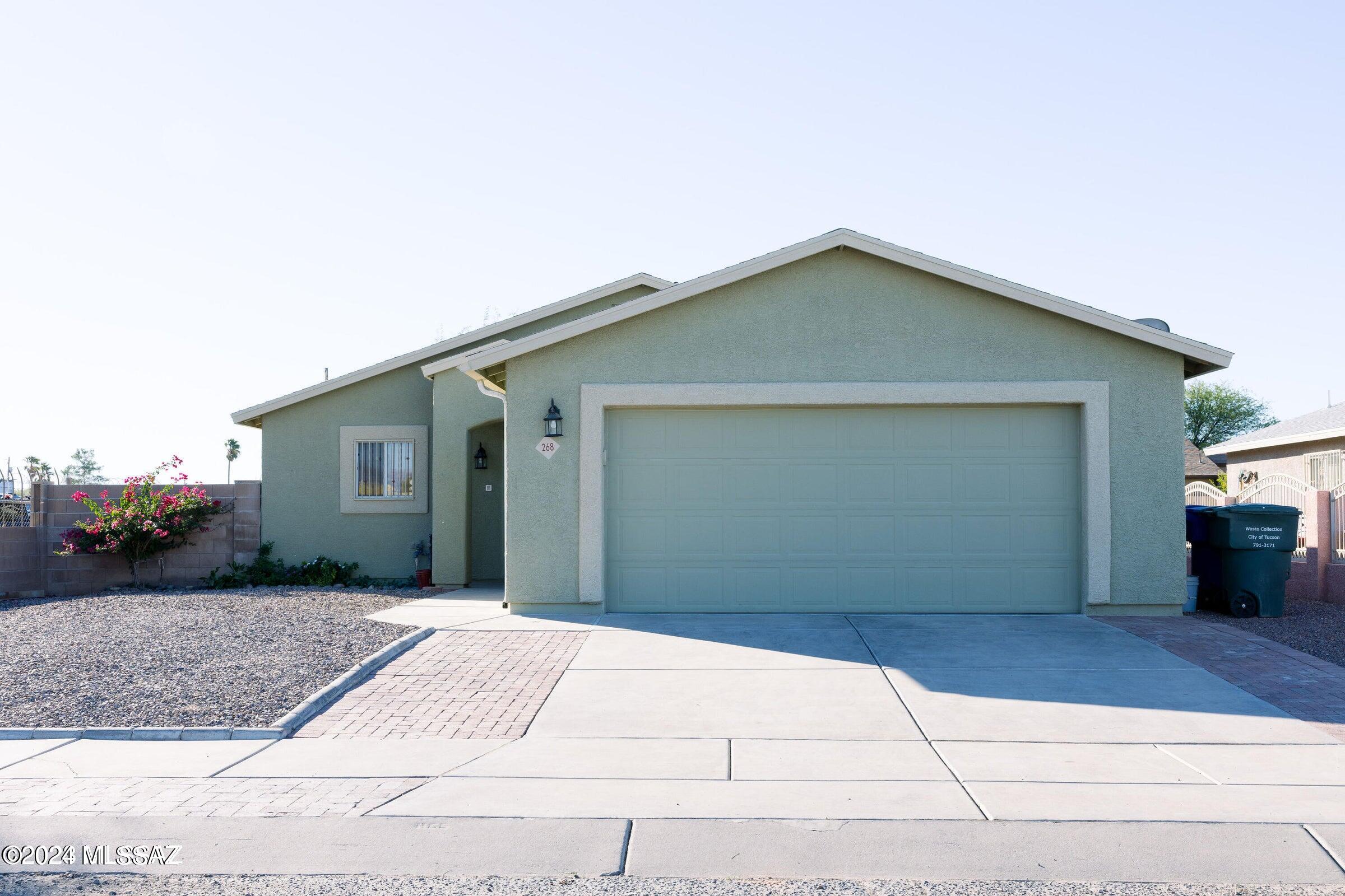268 East Medina Road Tucson, AZ 85756 - Photo 1 of 19 Gallery Image 1