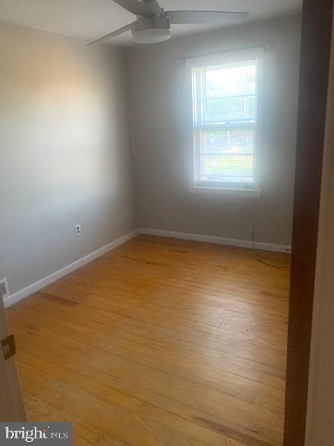 1457 Church Street Reading, PA 19601 - Photo 14 of 16 Middle BR