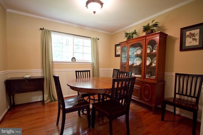 2405 Ivywood Road Reston, VA 20191 - Photo 22 of 30 Dining Room