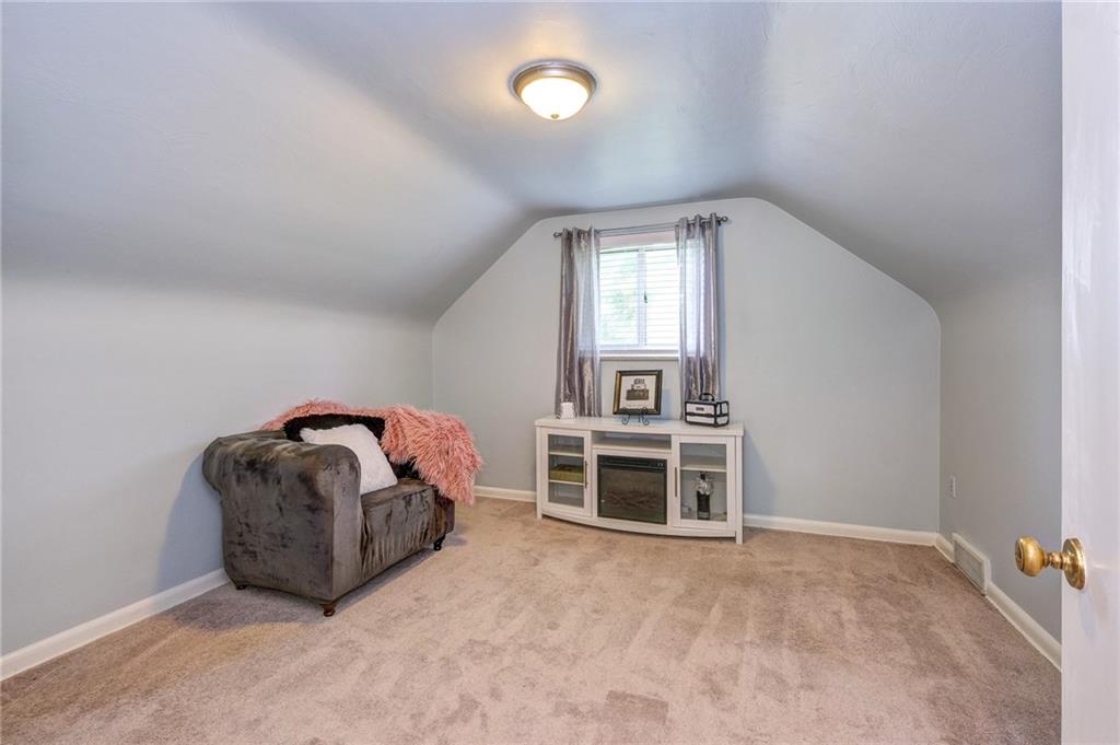 144 Old Rte 8 South Valencia, PA 16059 - Photo 15 of 22 Gallery Image 15