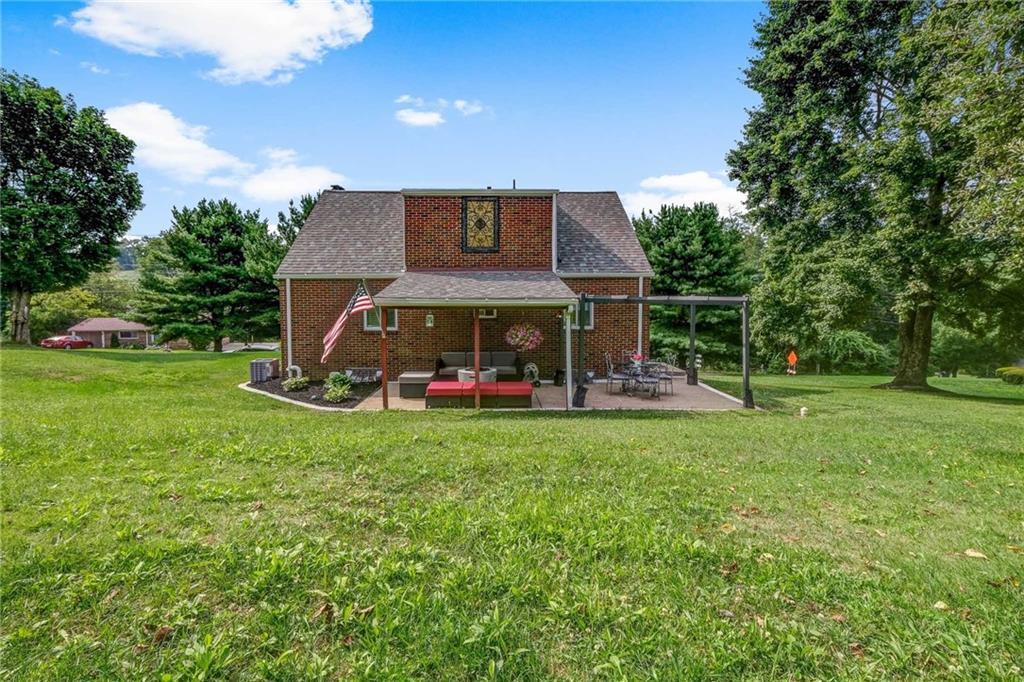 144 Old Rte 8 South Valencia, PA 16059 - Photo 3 of 22 Gallery Image 3