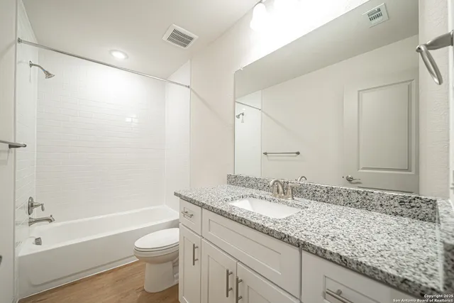 $1,825 | 7545 Briarwood Pass, Unit 101, San Antonio, TX 78252