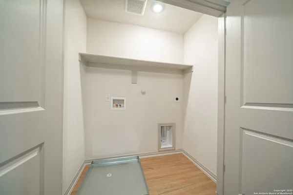 $1,550 | 7545 Briarwood Pass, Unit 101, San Antonio, TX 78252