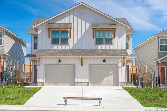 $1,825 | 7545 Briarwood Pass, Unit 101, San Antonio, TX 78252