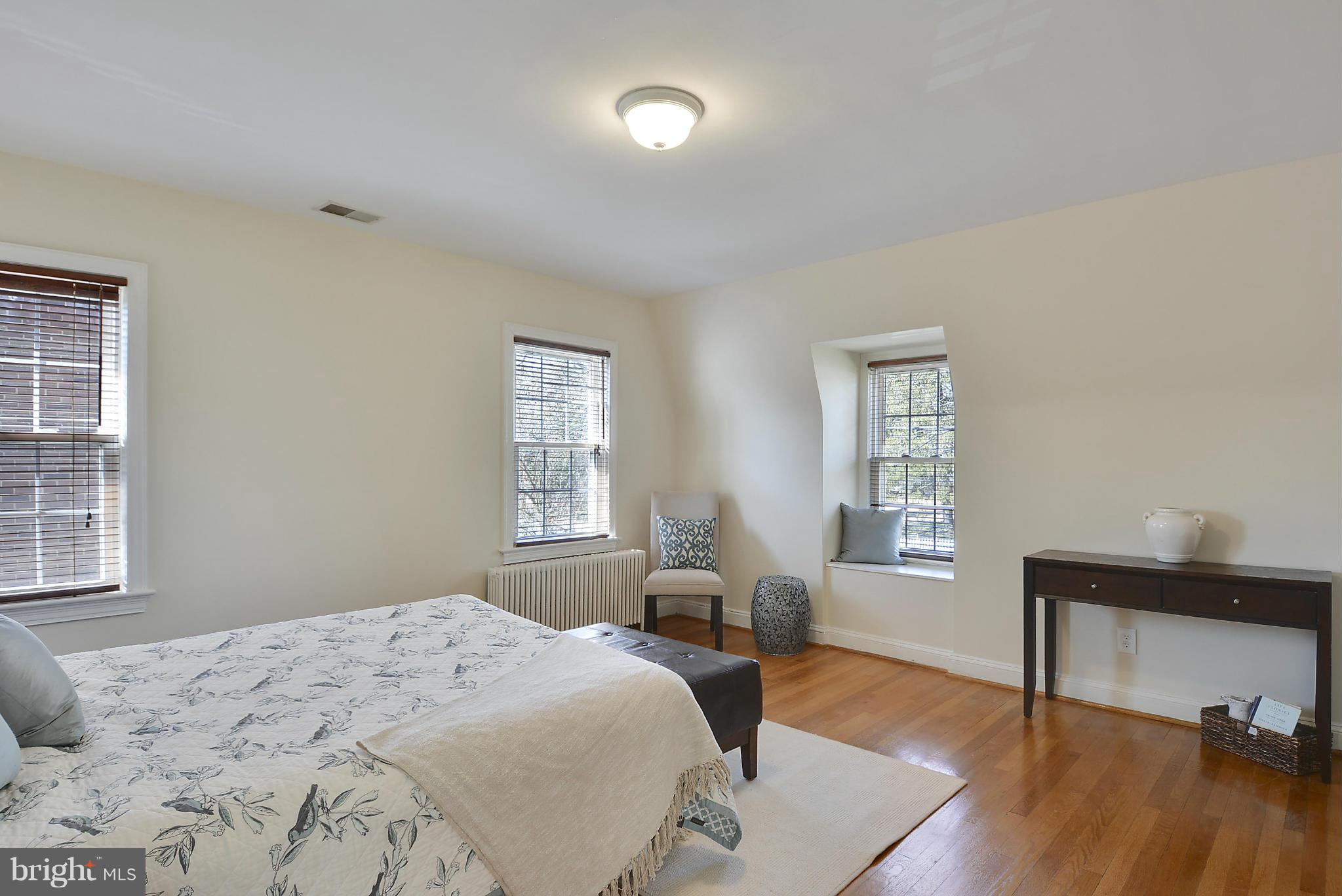 716 Pershing Drive Silver Spring, MD 20910 - Photo 14 of 25 Bedroom (Master)