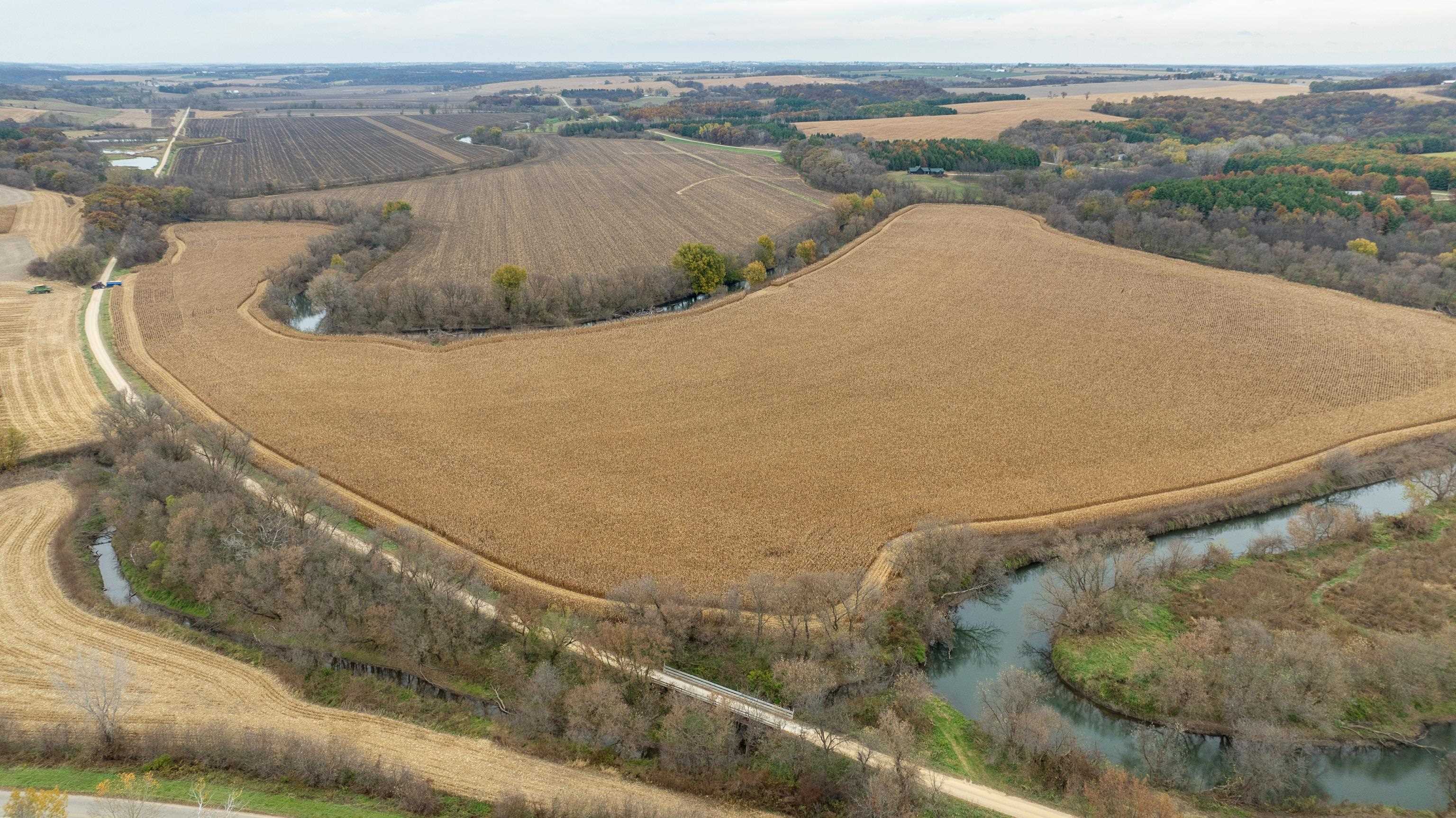 8236 County Road K Gratiot, WI 53541 - Photo 17 of 59