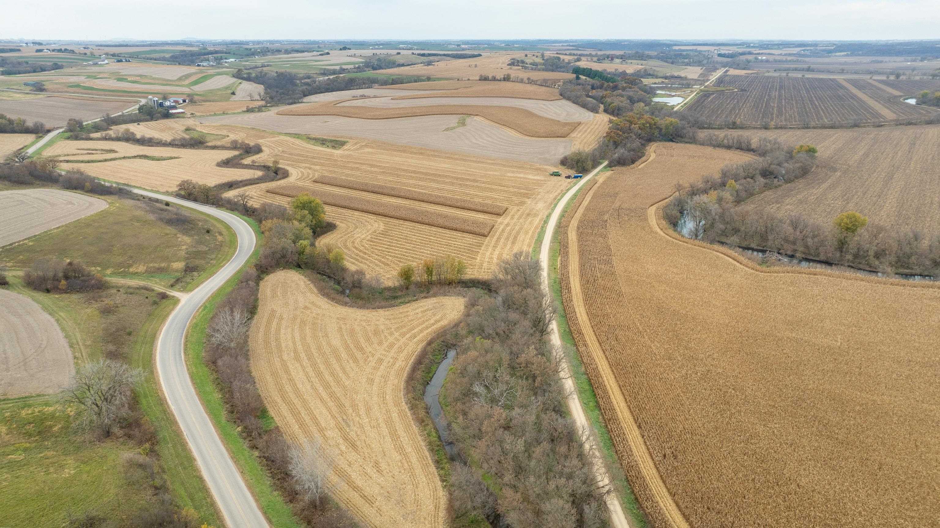 8236 County Road K Gratiot, WI 53541 - Photo 18 of 59