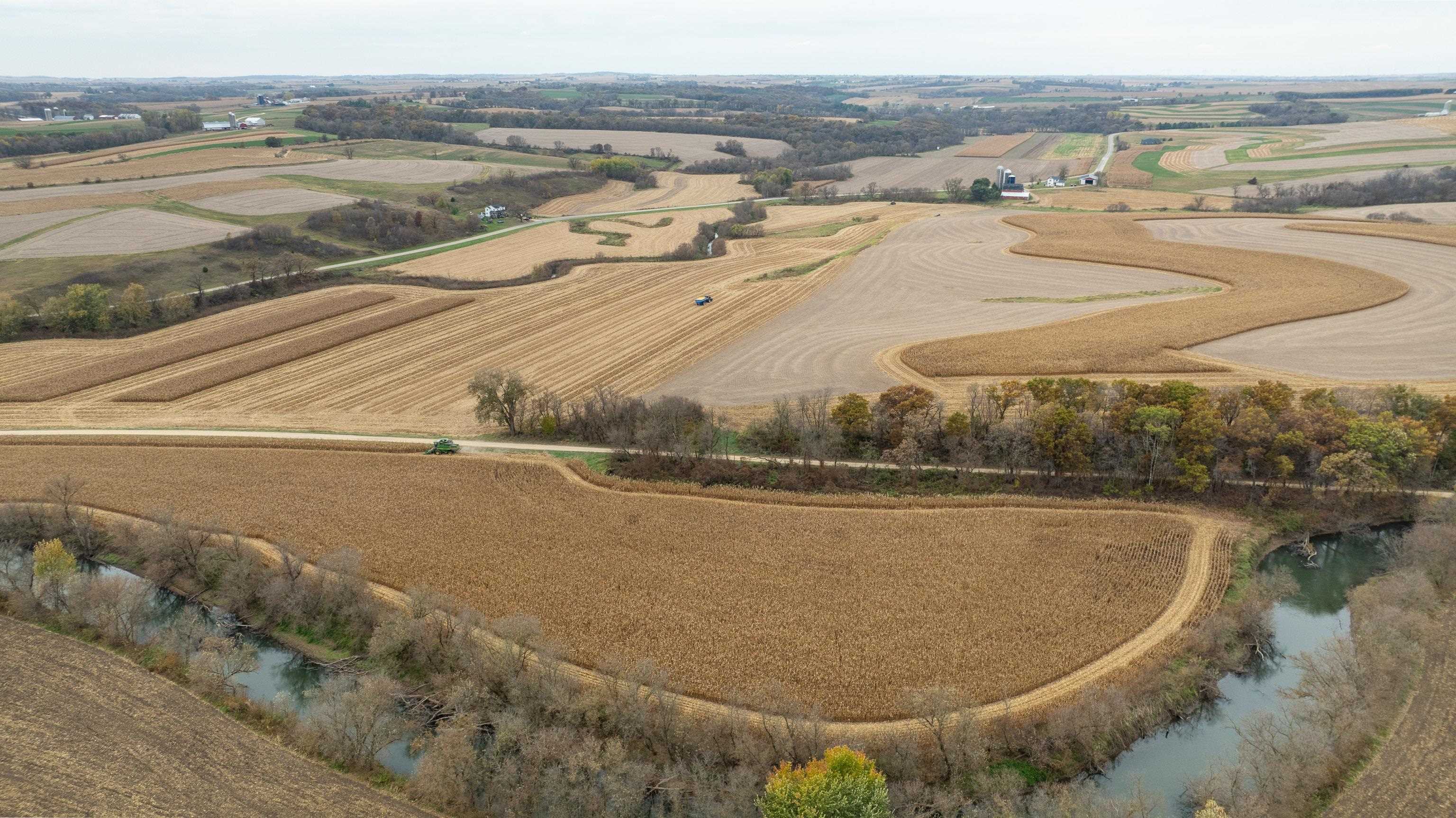 8236 County Road K Gratiot, WI 53541 - Photo 22 of 59