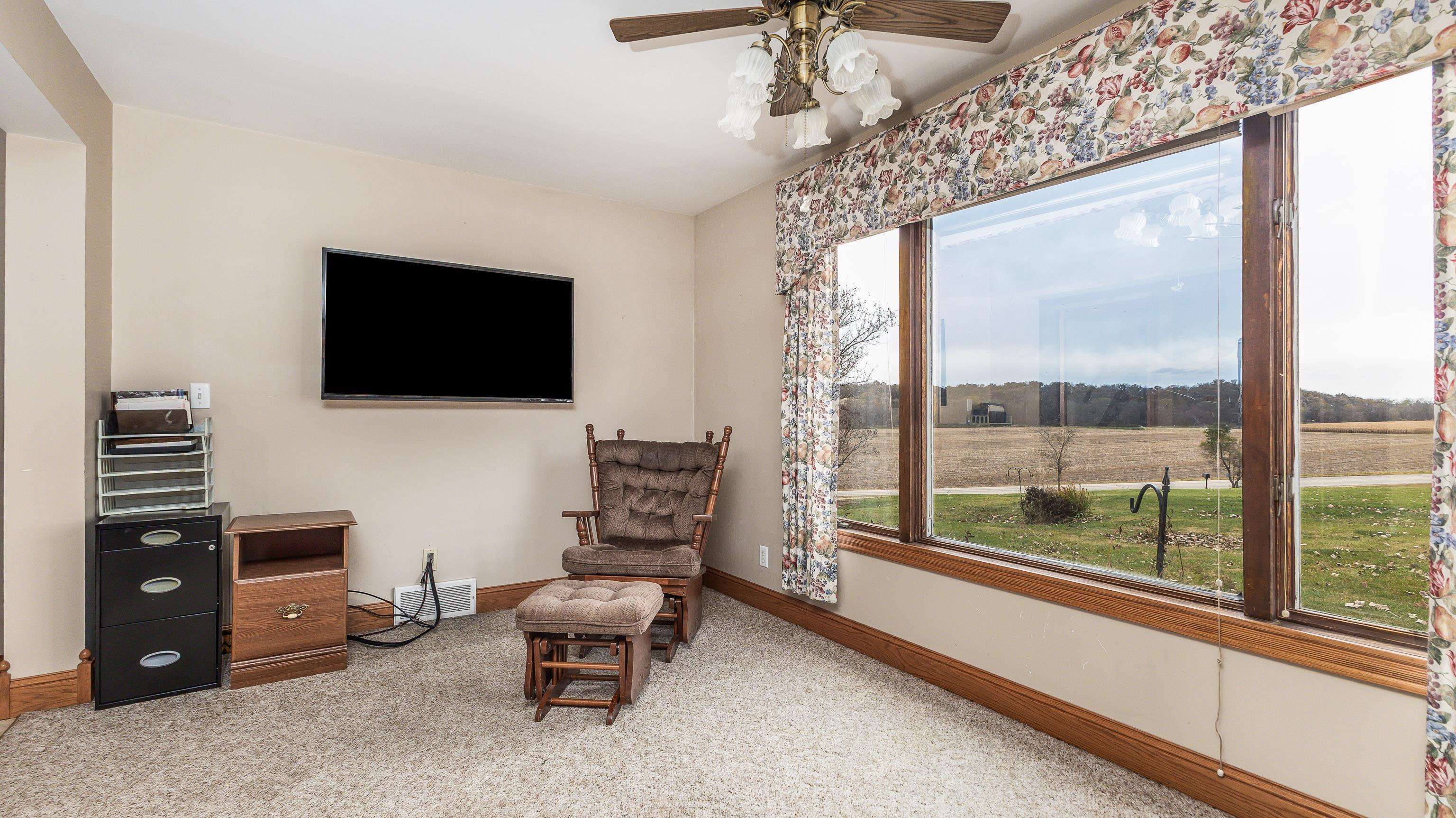 8236 County Road K Gratiot, WI 53541 - Photo 31 of 59