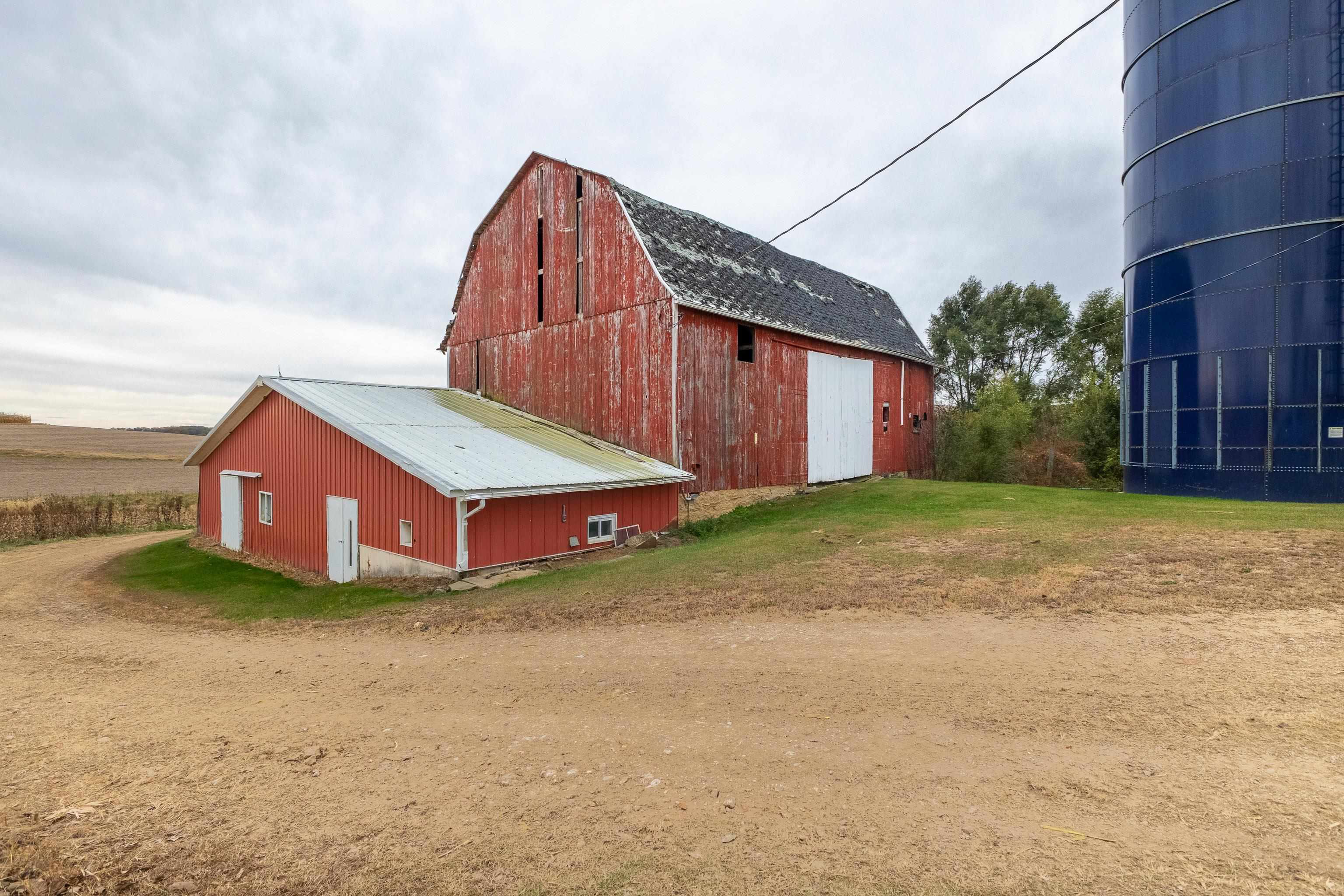 8236 County Road K Gratiot, WI 53541 - Photo 55 of 59