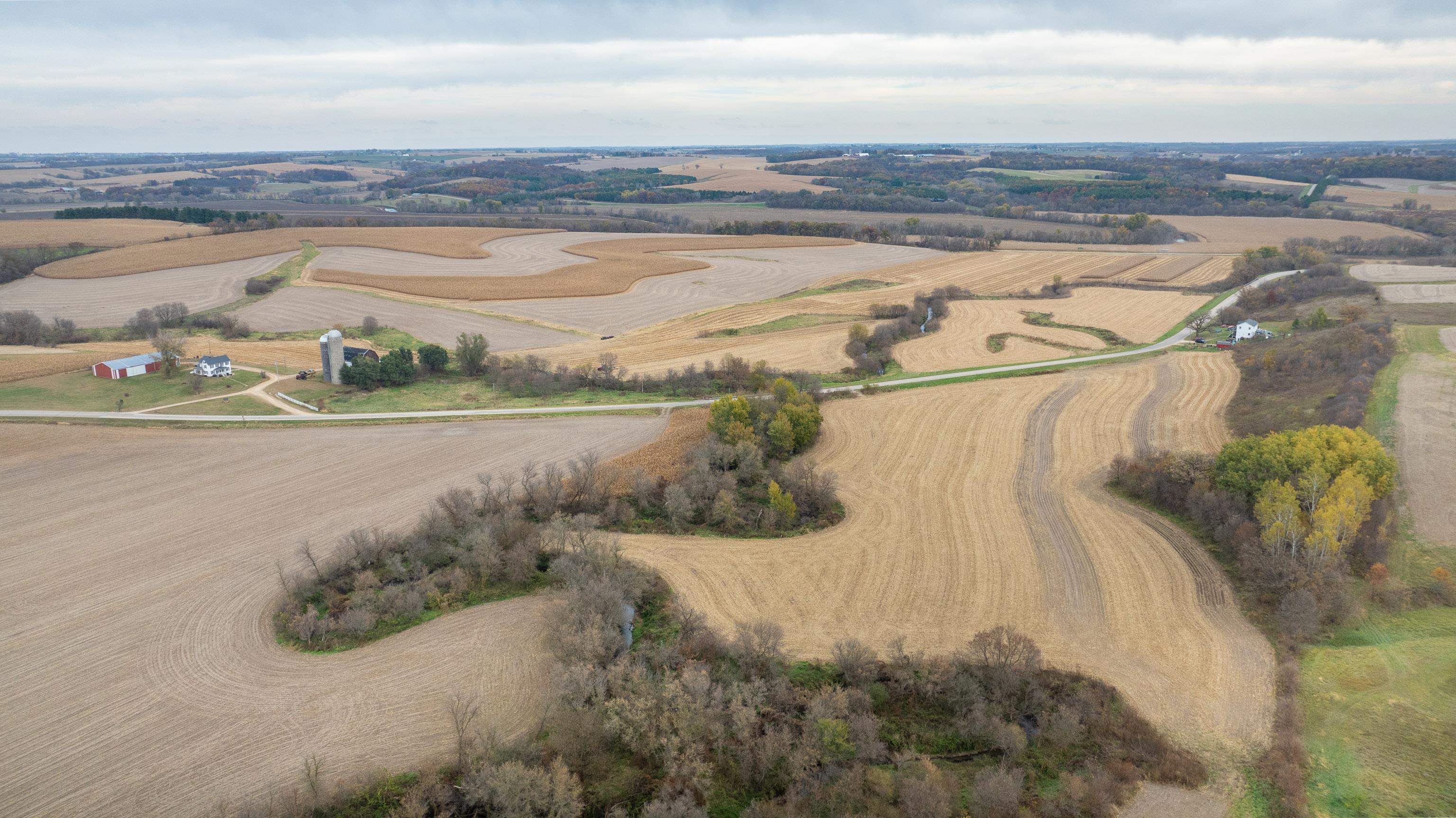 8236 County Road K Gratiot, WI 53541 - Photo 10 of 59