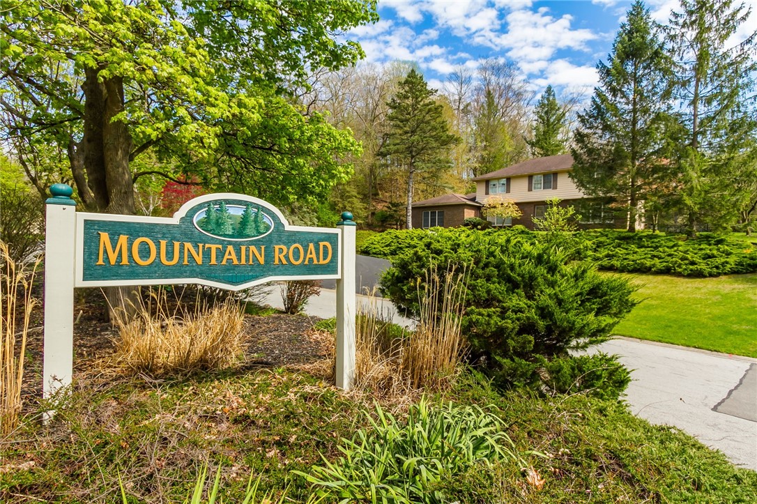 1 Mountain Road Penfield, NY 14625 - Photo 43 of 48